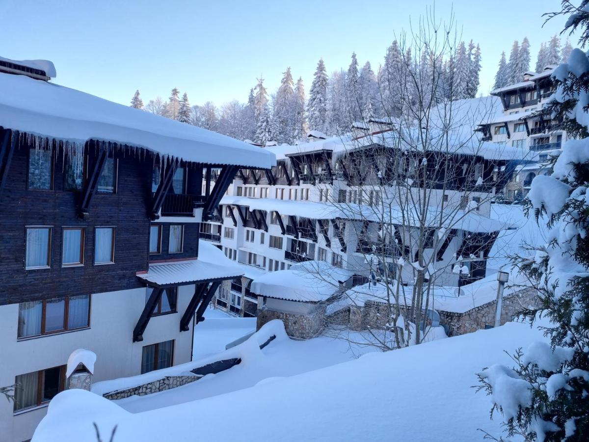 Grand Monastery Hotel Apartments Pamporovo Exteriör bild